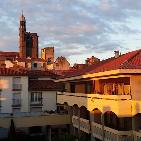 Les Remparts